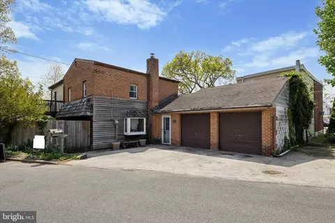 217 Chester Ave, Folsom, PA 19033