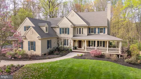24 Bullock Rd, Chadds Ford, PA 19317