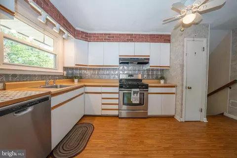 Kitchen - 449 S Valley Forge Rd, Wayne, PA 19087 photo 1 of 2