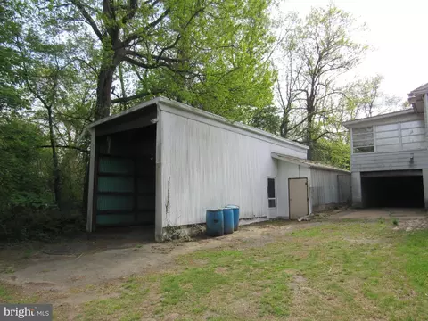 805 Galbraith Ave, Chichester, PA 19061 photo 37