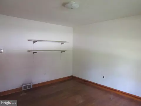 805 Galbraith Ave, Chichester, PA 19061 photo 30