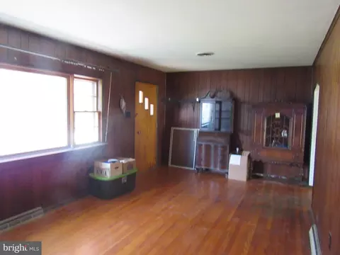 805 Galbraith Ave, Chichester, PA 19061 photo 7