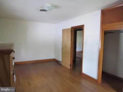 805 Galbraith Ave, Chichester, PA 19061 photo 32