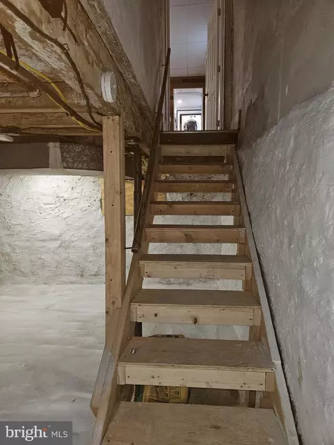 Entry Way - 4216 Post Rd, Trainer, PA 19061 photo 4 of 4
