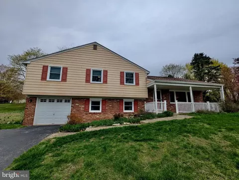844 Parkridge Dr, Media, PA 19063