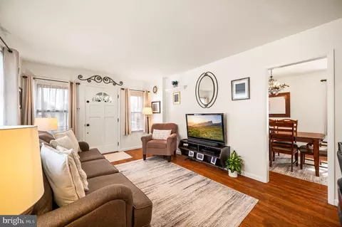 Entry Way - 1332 Plum St, Boothwyn, PA 19061 photo 1 of 2