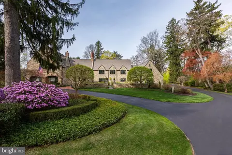 Exterior - 458 Huston Rd, Wayne, PA 19087 photo 3 of 9