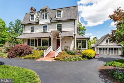 505 Montgomery Ln, Wayne, PA 19087 photo 2