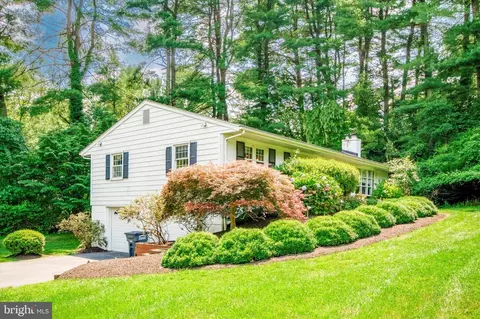 608 W Rose Tree Rd, Media, PA 19063