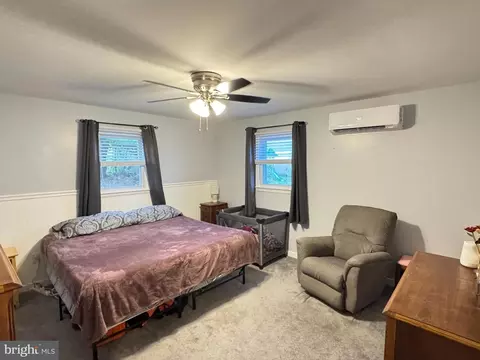 918 Hillside Ave, Boothwyn, PA 19061 photo 14