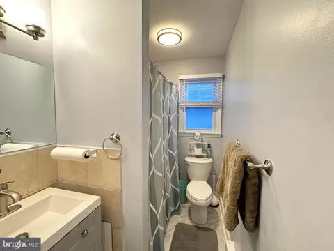 918 Hillside Ave, Boothwyn, PA 19061 photo 10