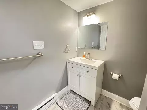 918 Hillside Ave, Boothwyn, PA 19061 photo 22