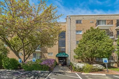 3421 W Chester Pike #C22, Newtown Square, PA 19073