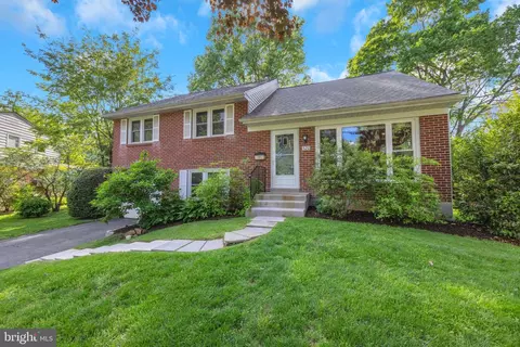 520 Bryn Mawr Ave, Swarthmore, PA 19081