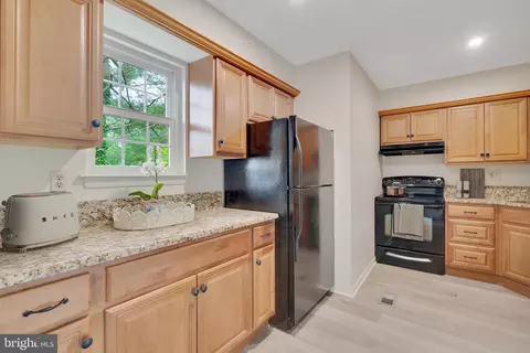 431 Eagle Rd #16, Wayne, PA 19087 photo 4