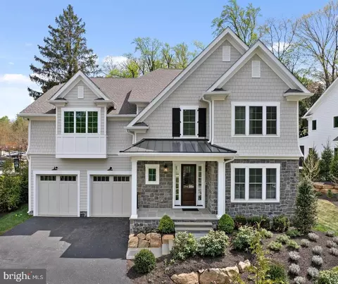 317 Iven Ave, Wayne, PA 19087