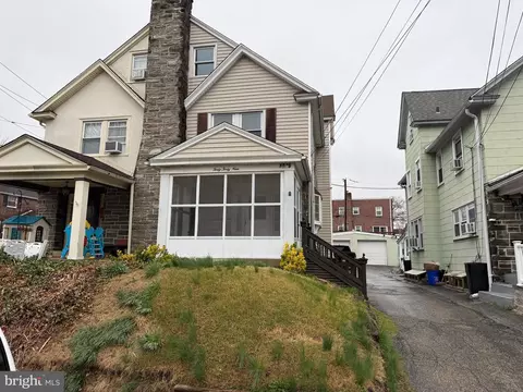 4049 Marshall Rd, Darby, PA 19082