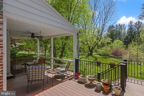 Exterior - 5 Single Ln, Wallingford, PA 19086 photo 7 of 13