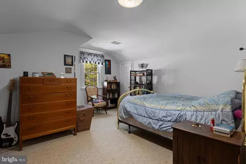 Bedroom - 5 Single Ln, Wallingford, PA 19086 photo 6 of 7