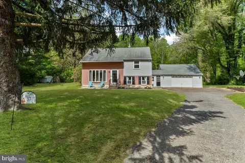 37 Bolling Cir, Chadds Ford, PA 19317