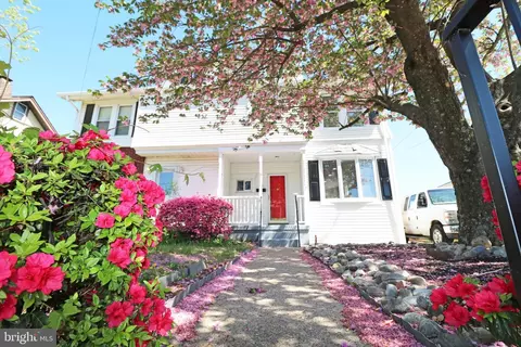 3 E Roland Rd, Brookhaven, PA 19015