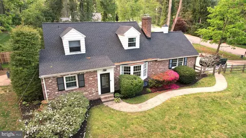 Exterior - 572 Cricket Ln, Wayne, PA 19087 photo 3 of 6