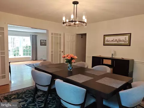 Dining - 572 Cricket Ln, Wayne, PA 19087 photo 2 of 2