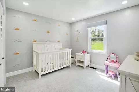 Bedroom - 237 Bridge Rd, Ogden, PA 19061 photo 3 of 4
