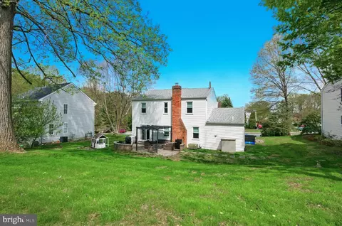 Exterior - 237 Bridge Rd, Ogden, PA 19061 photo 3 of 5