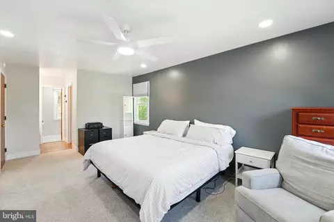 Bedroom - 237 Bridge Rd, Ogden, PA 19061 photo 2 of 4