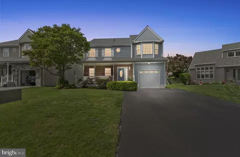 50 Calabrese Dr, Media, PA 19063