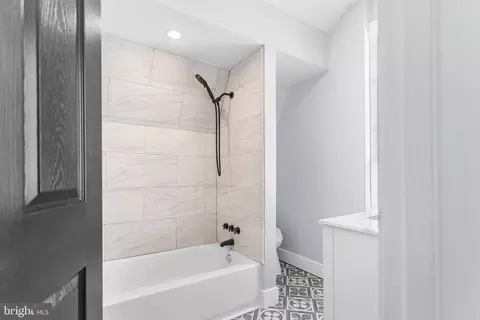 Bath - 54 Cedar St, Marcus Hook, PA 19061 photo 1 of 1