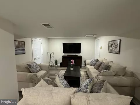 4206 Tara Cir, Boothwyn, PA 19061 photo 18