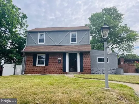 817 E Penn Pines Blvd, Clifton Heights, PA 19018