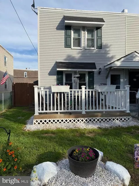 4205 W 5th St, Trainer, PA 19061