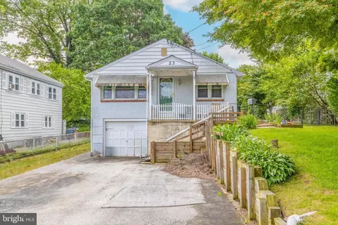23 N Line Rd, Newtown Square, PA 19073
