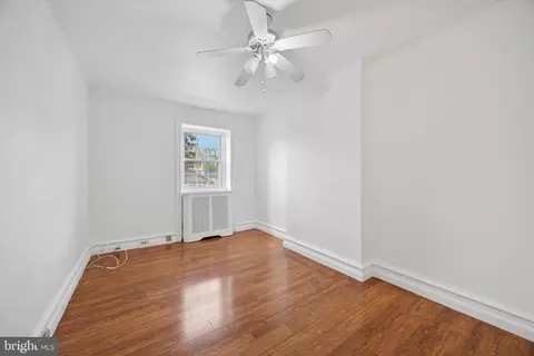 Bedroom - 129 Crestview Rd, Darby, PA 19082 photo 2 of 2
