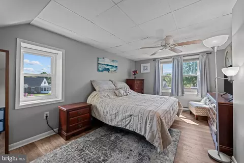 Bedroom - 1007 Thornton Rd, Boothwyn, PA 19061 photo 2 of 4