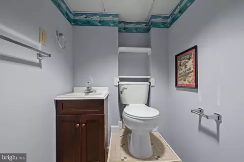 Bath - 1007 Thornton Rd, Boothwyn, PA 19061 photo 2 of 2