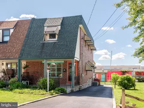 145 E Marthart Ave, Havertown, PA 19083