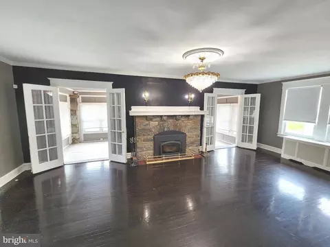 351 Congress Ave, Lansdowne, PA 19050