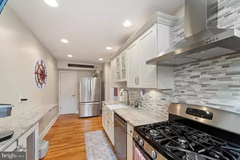 116 Oakley Rd, Darby, PA 19082 photo 16