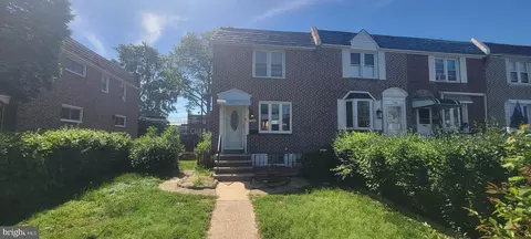 724 W Crescent Dr, Glenolden, PA 19036