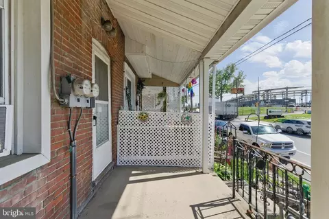 Exterior - 4508 Post Rd, Marcus Hook, PA 19061 photo 2 of 4