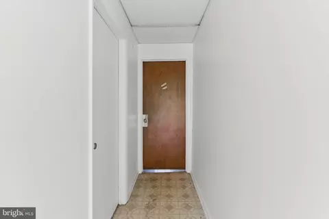 Entry Way - 4508 Post Rd, Marcus Hook, PA 19061 photo 1 of 13