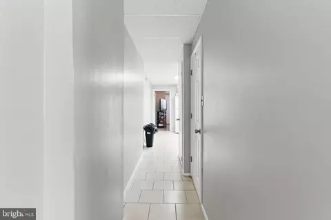 Entry Way - 4508 Post Rd, Marcus Hook, PA 19061 photo 5 of 13