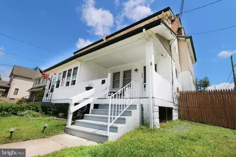 439 Charmont Ave, Folcroft, PA 19032