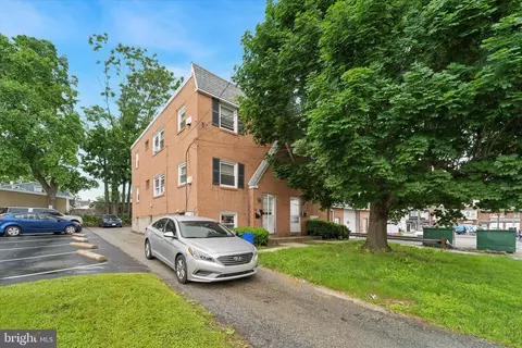 3819-3821 Garrett Rd, Drexel Hill, PA 19026