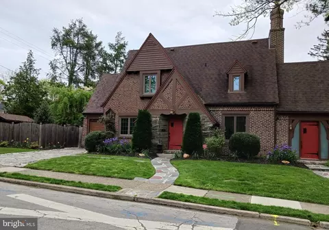 401 Irvington Rd, Drexel Hill, PA 19026