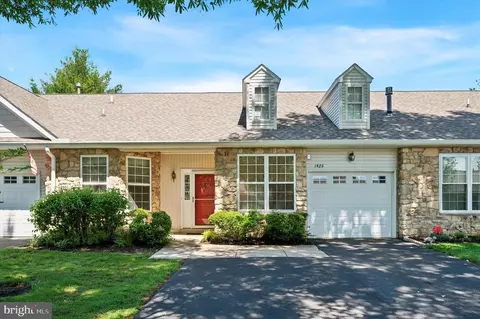 1426 Palmer Dr, Springfield, PA 19064
